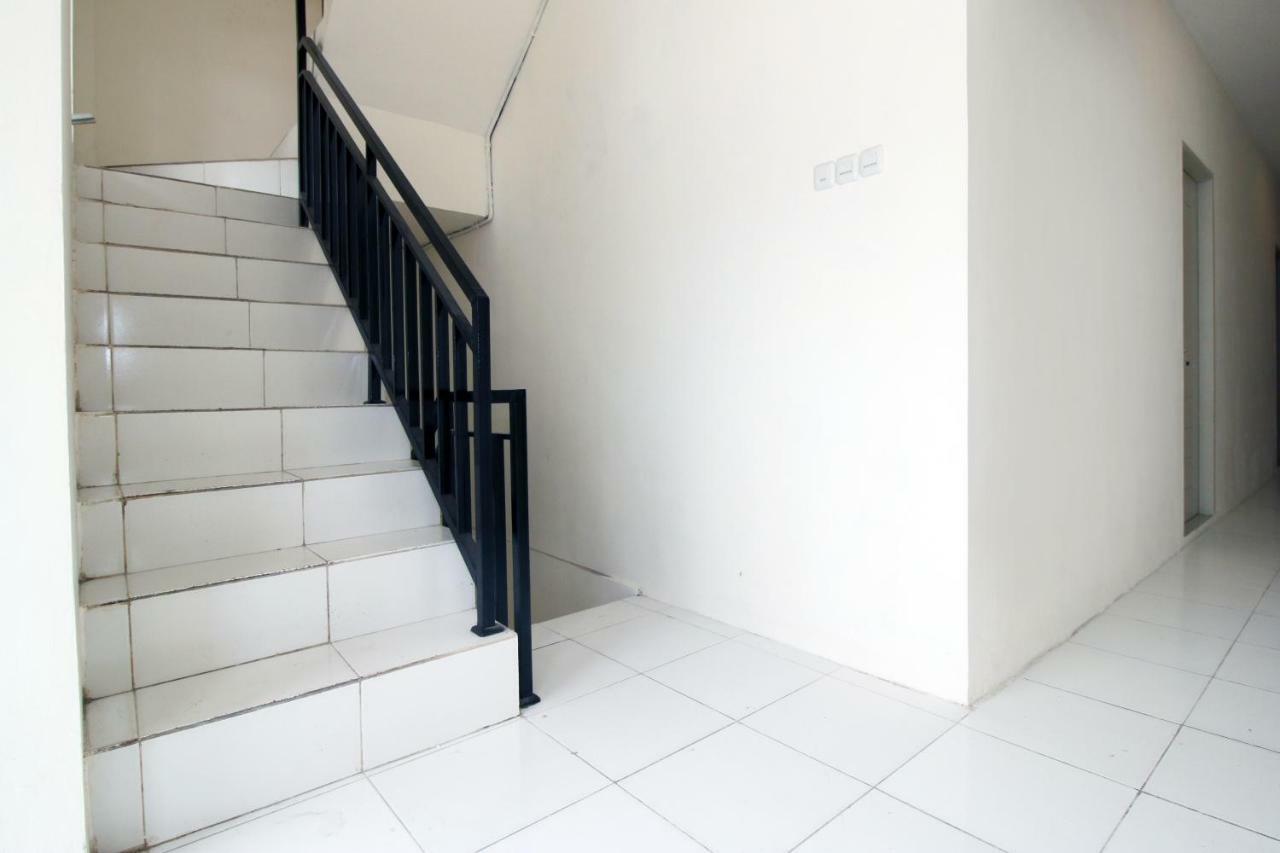Hostel Kamar Keluarga Kampung Bali Iii